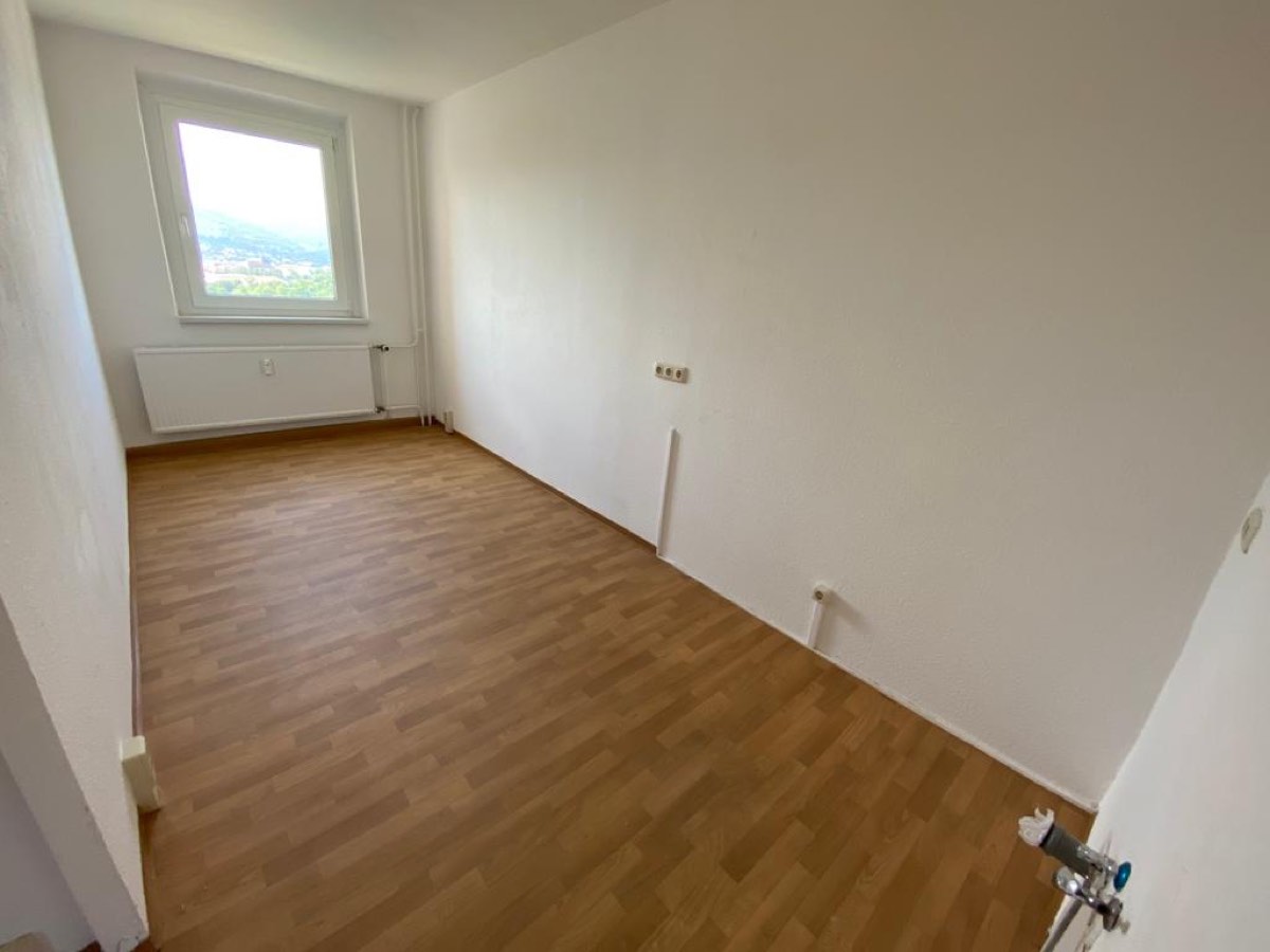 Leerer geräumter Raum nach der Entrümpelung in Erfurt (Beispielbild)